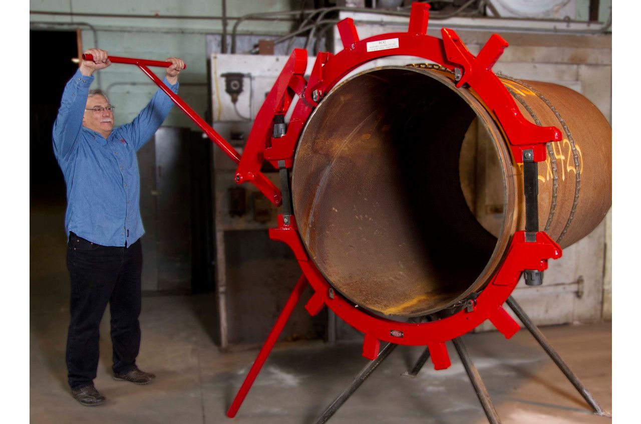 ROTARY PIPE CUTTERS RC24I